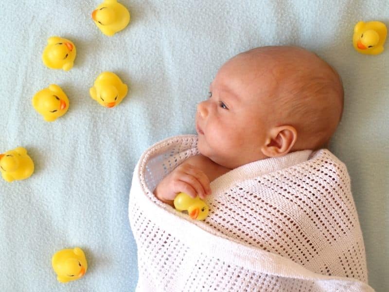 How To Bathe Newborn Without Tub