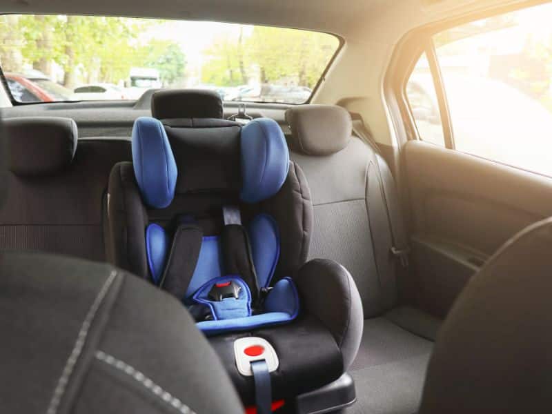 Infant Car Seat Behind the Driver or the Passenger (3)